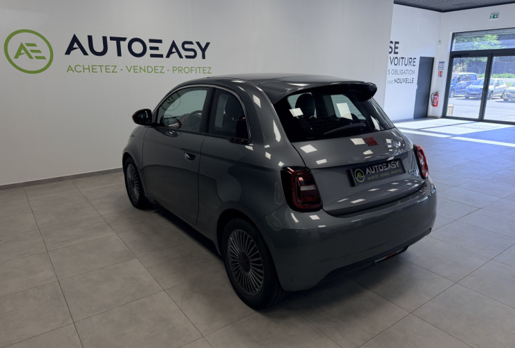 FIAT 500 500-e Red