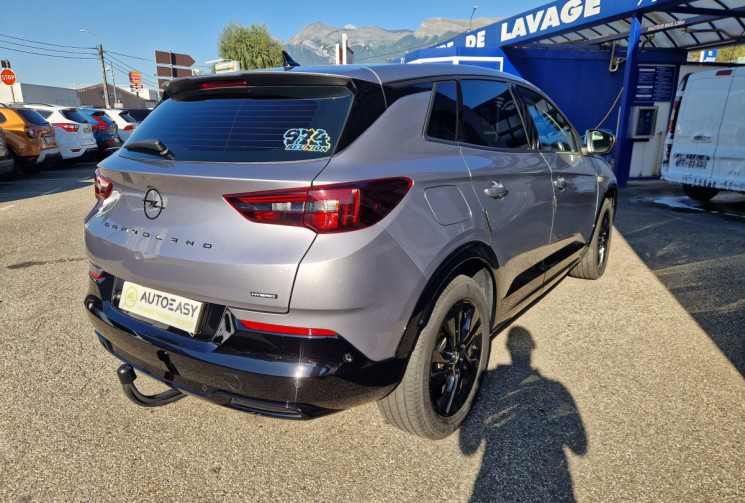 Opel Grandland  Phase 2 1.2 i 12V Turbo Hybrid e-DSC6 136 cv Boîte auto