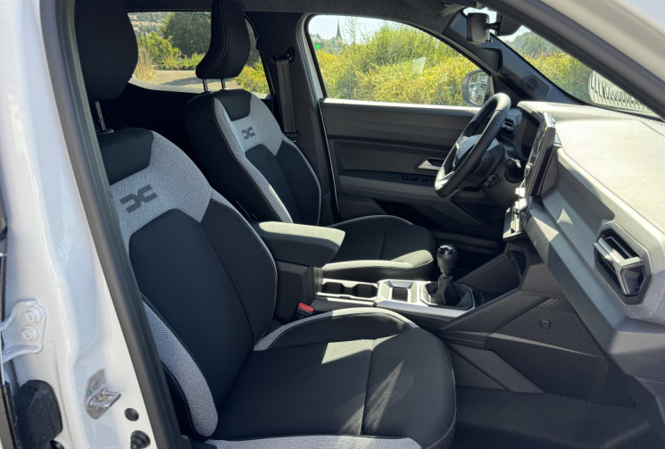 Dacia Duster journey Eco-G 120 PACK CITY  (Dispo immédiat)