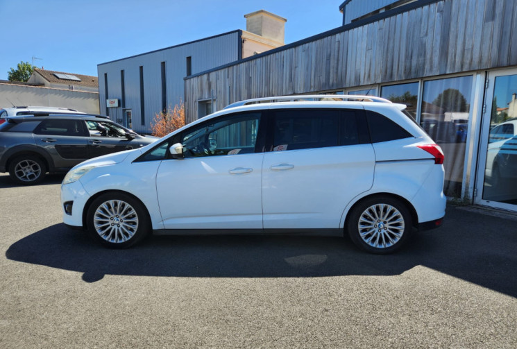 Ford C-MAX  2.0 140 TITANIUM / BOITE AUTO / SUIVI FULL FORD / TRES BON ETAT / 7 PLACES