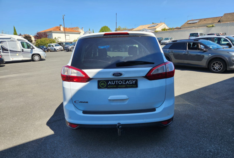 Ford C-MAX  2.0 140 TITANIUM / BOITE AUTO / SUIVI FULL FORD / TRES BON ETAT / 7 PLACES