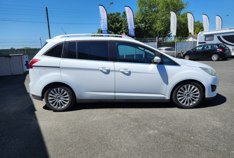 Ford C-MAX  2.0 140 TITANIUM / BOITE AUTO / SUIVI FULL FORD / TRES BON ETAT / 7 PLACES