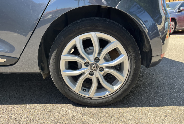 Renault Clio ph2 0.9 TCe 90ch energy Intens 5p 