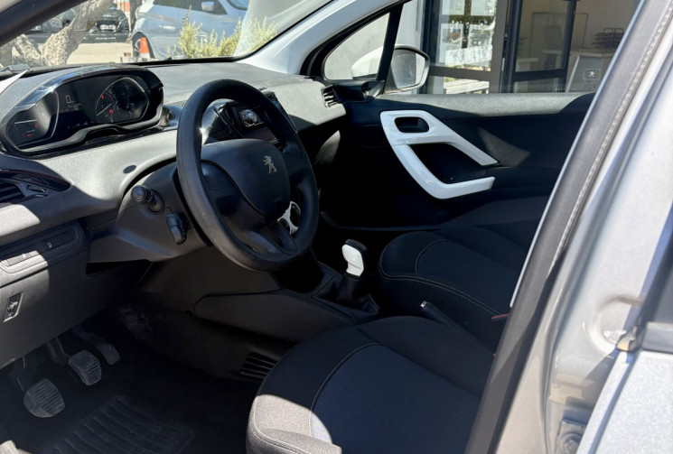 Peugeot 208 1.0 VTi 68 ch Like / 1ère Main / 53000km 