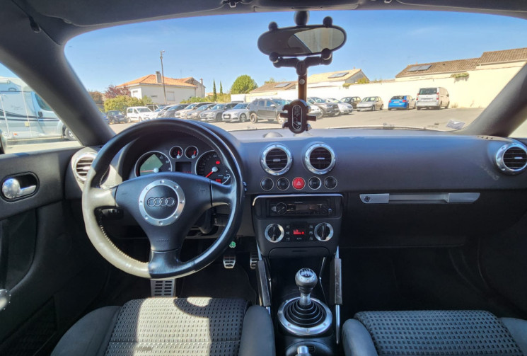 Audi TT MK 1 / 1.8 150 / TRES BON ETAT / DESIGN EDITION