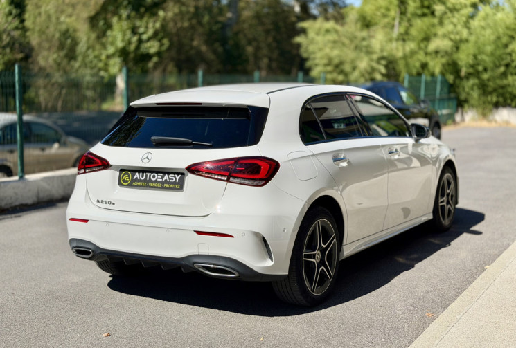 Mercedes Classe A AMG Line 250 e 1.3 Ti 218 PHEV 8G-DCT / Carplay / Camera / Lumiere ambiance / 250e