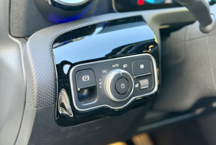 Mercedes Classe A AMG Line 250 e 1.3 Ti 218 PHEV 8G-DCT / Carplay / Camera / Lumiere ambiance / 250e