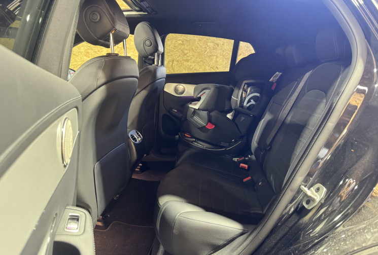 Mercedes GLC Coupé 300 de AMG LINE GARANTIE 1 AN PACK BLACK 2.0 de MATIC  194 cv