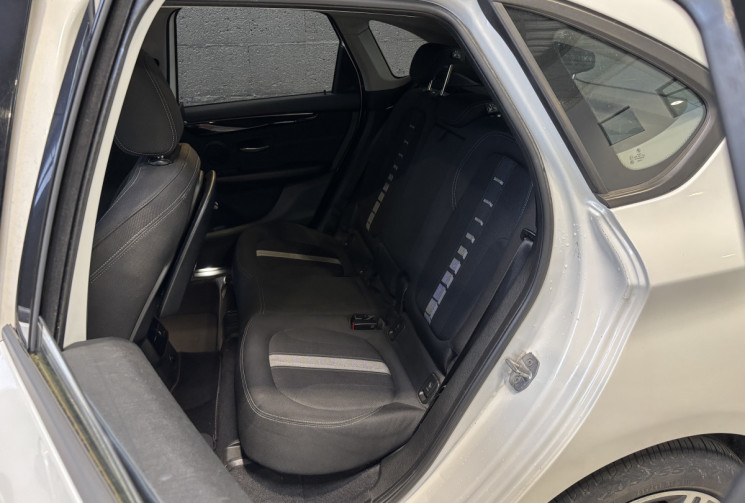 BMW SERIE 2 ACTIVETOURER 216d 116 ch Pack Sport / Entretien complet