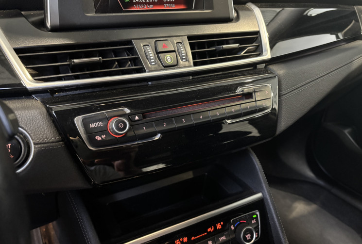 BMW SERIE 2 ACTIVETOURER 216d 116 ch Pack Sport / Entretien complet
