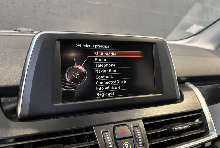 BMW SERIE 2 ACTIVETOURER 216d 116 ch Pack Sport / Entretien complet