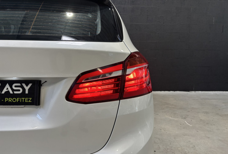 BMW SERIE 2 ACTIVETOURER 216d 116 ch Pack Sport / Entretien complet
