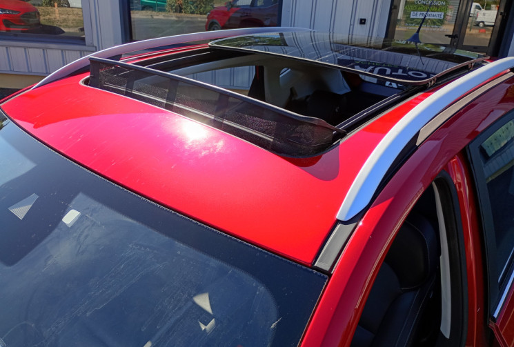 MG ZS  EV 44.5 kWh LUXURY - TOIT OUVRANT / SIEGES ELECTRIQUES CHAUFFANTS