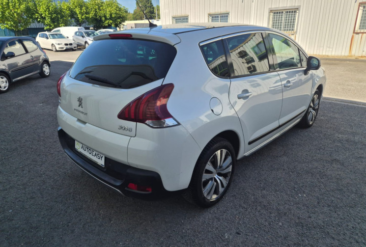 Peugeot 3008 I PHASE 2 1.6 HDi 120 CV * ALLURE * TOIT PANO – DISTRIBUTION FAITE – SUIVI PEUGEOT