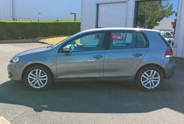 Volkswagen Golf  VI 1.4 ESSENCE 122cv - CARAT