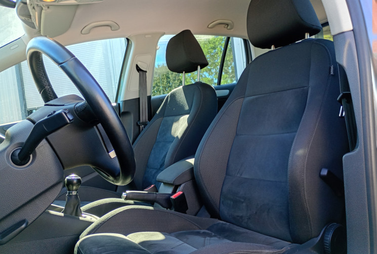 Volkswagen Golf  VI 1.4 ESSENCE 122cv - CARAT