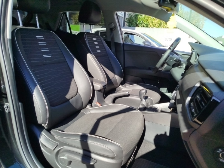 Kia STONIC 1.0 T-GDi 100 ch  GT Line // 1ère MAIN // GARANTIE 2032