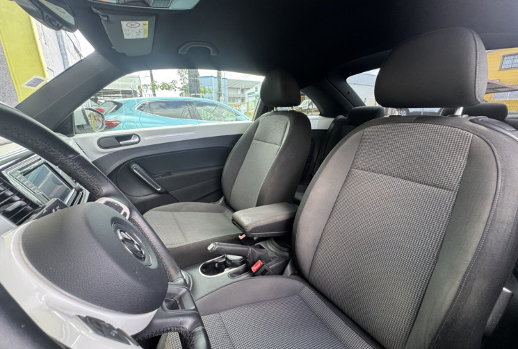 Volkswagen Coccinelle II 1.2 TSi DSG7 105 cv Boîte auto // New Bettle // Première main
