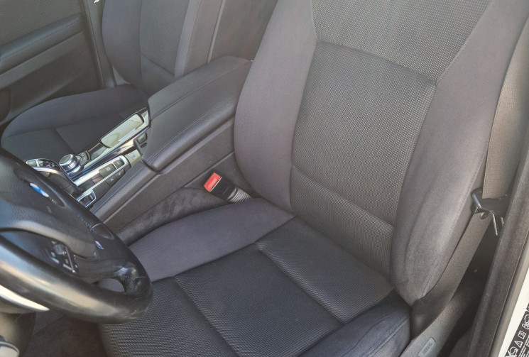BMW SERIE 5 TOURING 530d xDrive 3.0D 258 cv Boîte auto
