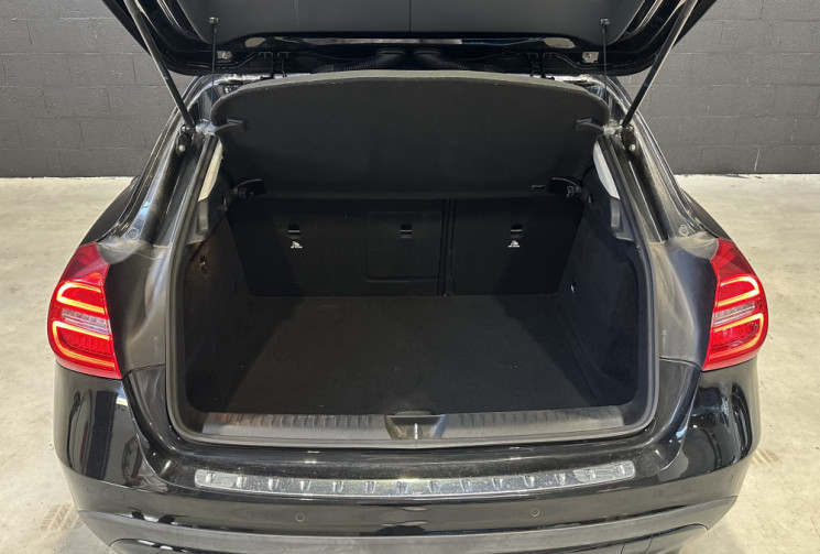 Mercedes GLA 220 CDI 2.2 / CARPLAY / CAMERA DE RECUL
