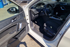 Peugeot 308 phase II 1.6 BlueHdi 120 Allure