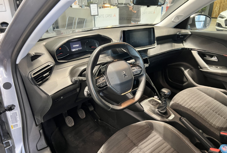 Peugeot 2008  1.2 130 CH BVM6 ALLURE 