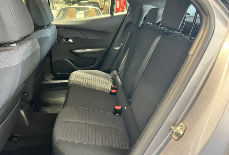 Peugeot 2008  1.2 130 CH BVM6 ALLURE 