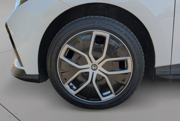 MG MG4 EV Maximum Range 204 cv / Luxury 