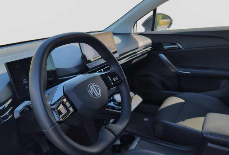 MG MG4 EV Maximum Range 204 cv / Luxury 