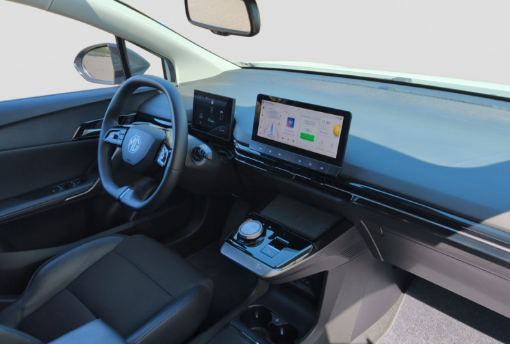 MG MG4 EV Maximum Range 204 cv / Luxury 