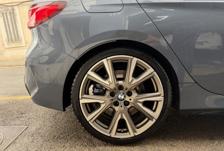 BMW Série 1  M135i xDrive 2.0 i 16V 306 origine France 2em main / carplay / camera / sièges sport 
