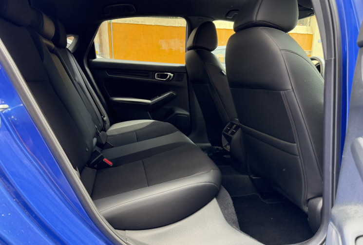 Honda Civic sport + pack carbon e:HEV 2.0 i-MMD 184 HEV e-CVT 143 cv / Origine France 1er main /
