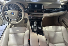 BMW Série 5 530d LCI Modern Xdrive 258 / Suspensions pilotées / Sièges confort / Hayon électrique