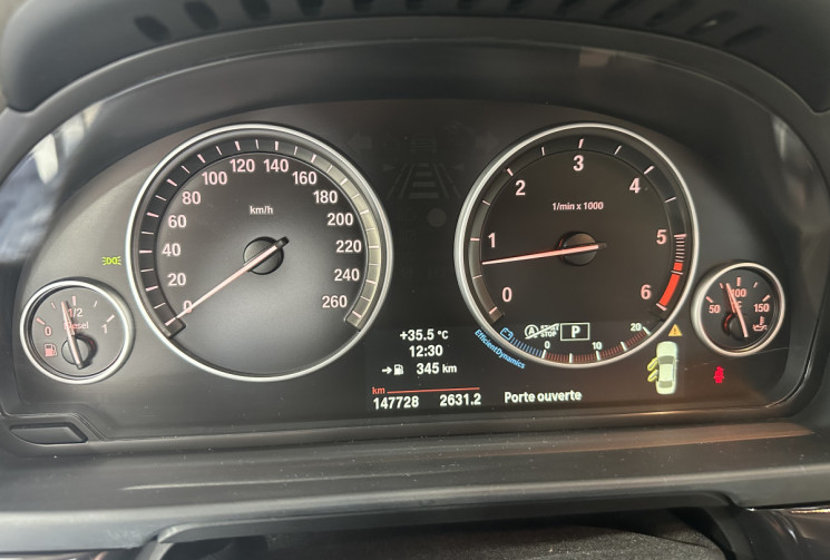 BMW Série 5 530d LCI Modern Xdrive 258 / Suspensions pilotées / Sièges confort / Hayon électrique