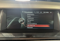 BMW Série 5 530d LCI Modern Xdrive 258 / Suspensions pilotées / Sièges confort / Hayon électrique