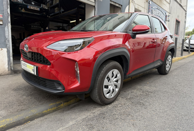 Toyota Yaris Cross dynamic 1.5 HSD 116 Hybrid Boîte auto Origine France 1er main / camera / Carplay