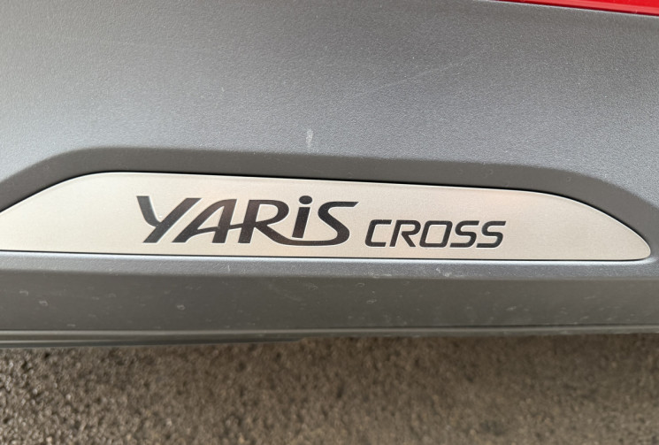 Toyota Yaris Cross dynamic 1.5 HSD 116 Hybrid Boîte auto Origine France 1er main / camera / Carplay