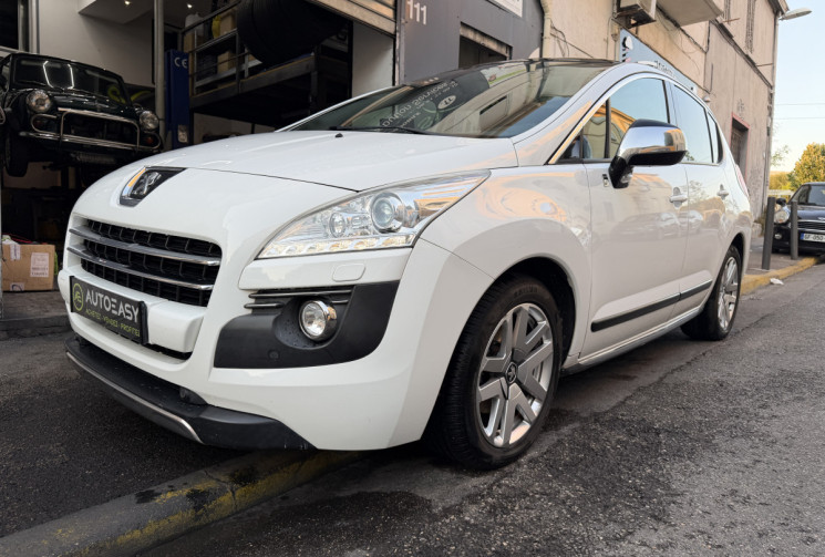 Peugeot 3008 ALLURE  2.0 HDi 16V FAP 200 Hybrid4 BMP6 S&S 163 cv