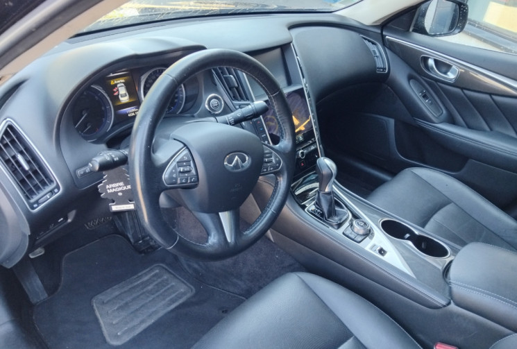  INFINITI Q50 2.2 D 170 CH PREMIUM BVA - Suivi - Caméra de Recul - Sièges Chauffants