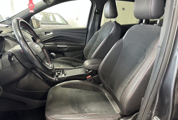 Ford Kuga 2.0 TDCI 150 ST Line / Entretien rigoureux / Carplay / Caméra de recul / Régulateur