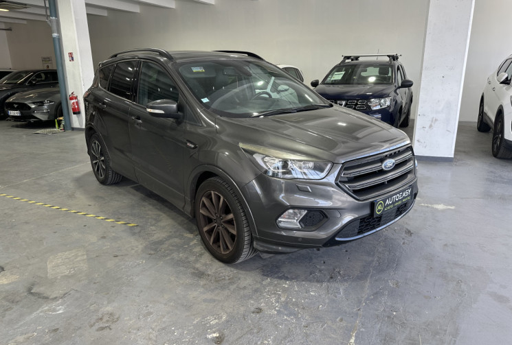 Ford Kuga 2.0 TDCI 150 ST Line / Entretien rigoureux / Carplay / Caméra de recul / Régulateur
