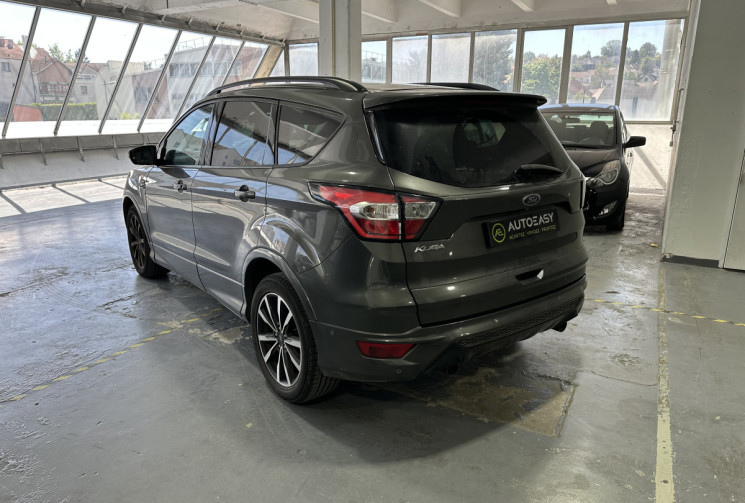 Ford Kuga 2.0 TDCI 150 ST Line / Entretien rigoureux / Carplay / Caméra de recul / Régulateur
