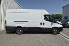 Iveco Daily 35S12 2.3 FOURGON H2L2 * DISTRIBUTION FAITE * 