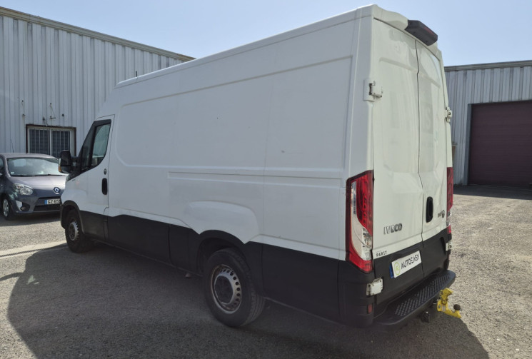 Iveco Daily 35S12 2.3 FOURGON H2L2 * DISTRIBUTION FAITE * 