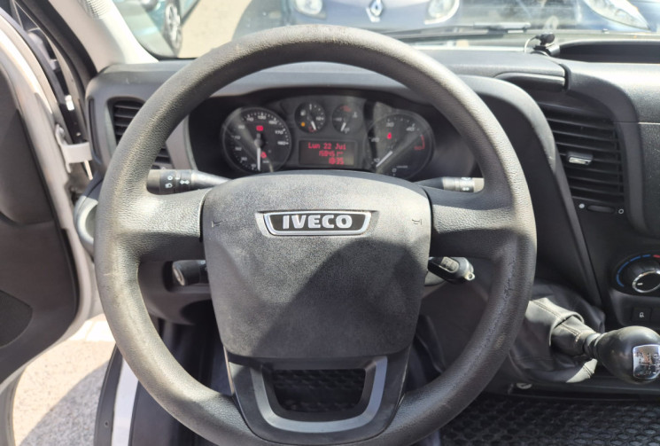 Iveco Daily 35S12 2.3 FOURGON H2L2 * DISTRIBUTION FAITE * 