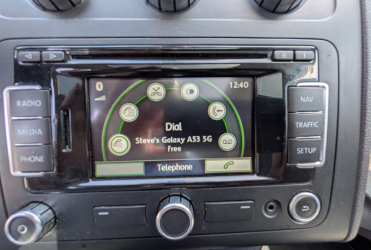 Volkswagen Touran I PHASE 3 1.6 TDI 105 MATCH / COURROIE DE DISTRIBUTION NEUVE
