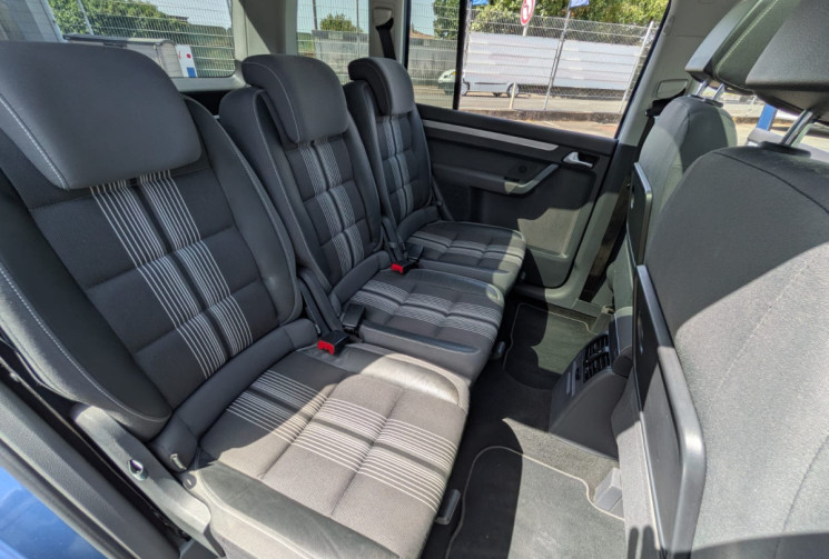 Volkswagen Touran I PHASE 3 1.6 TDI 105 MATCH / COURROIE DE DISTRIBUTION NEUVE