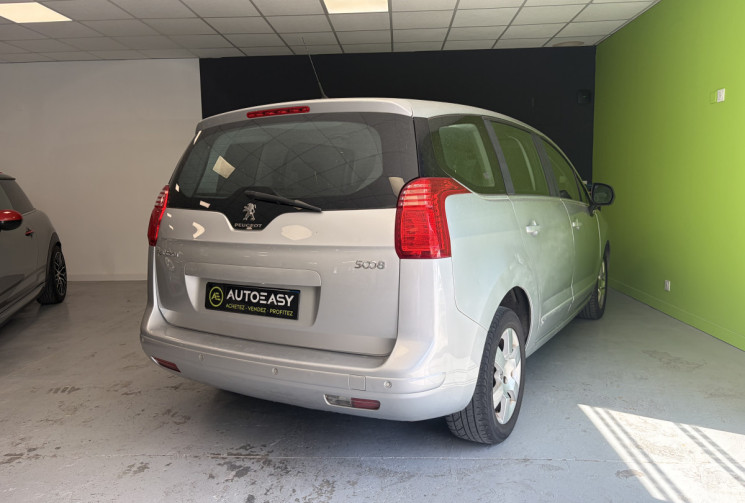 Peugeot 5008 2.0 HDI 150 CH ACTIVE