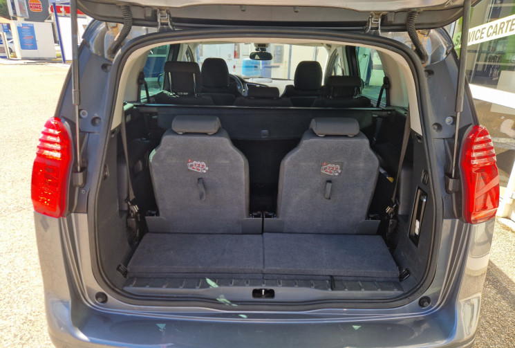 Peugeot 5008 1.6 HDI 112 7 places