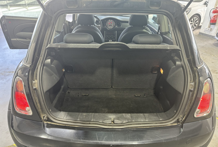 Mini Cooper 1.6 Hatch 116 / Entretien rigoureux / Climatisation / Idéal jeune permis